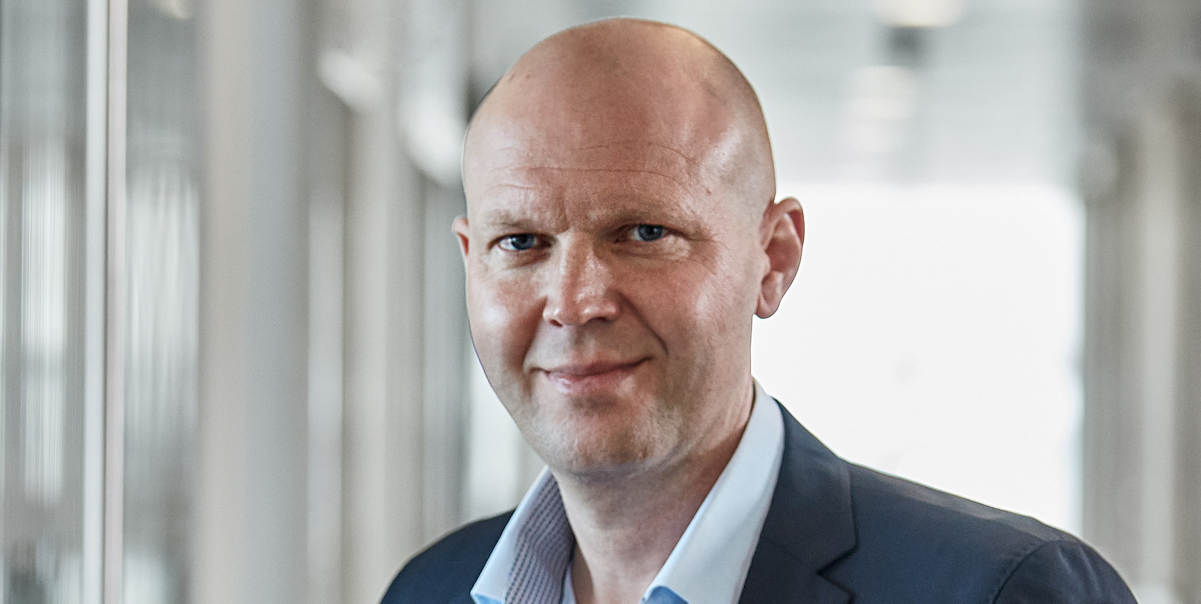 ”Jeg kender ingen, der ikke har knoklet for deres formue. Vi hjælper dig med at bevare og øge den.”